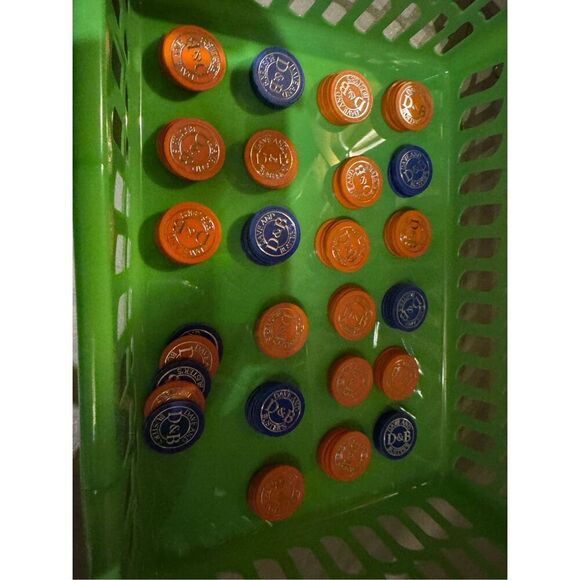 110 Dave and Busters Vintage Tokens - Picture 1 of 1